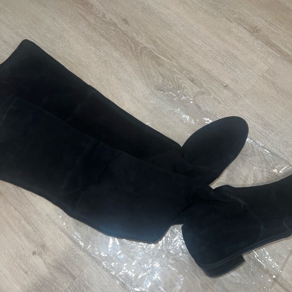 Stuart Weitzman Lowland Suede over the knee boots - Picture 8 of 8